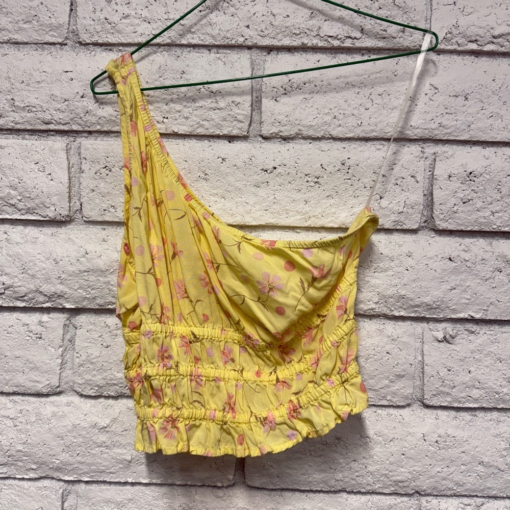 BP yellow floral crop top
